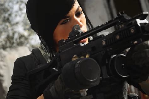 Activision Sued Over Mara, A Female Call Of Duty Character。